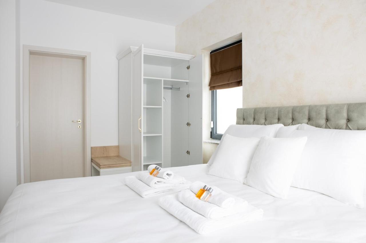 City Rooms Sighetu Marmaţiei Buitenkant foto